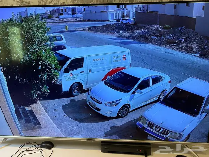 كاميرات مراقبه 1