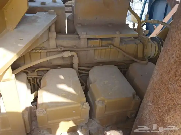 بلدوزر كوماتسو 155موديل 2010 1