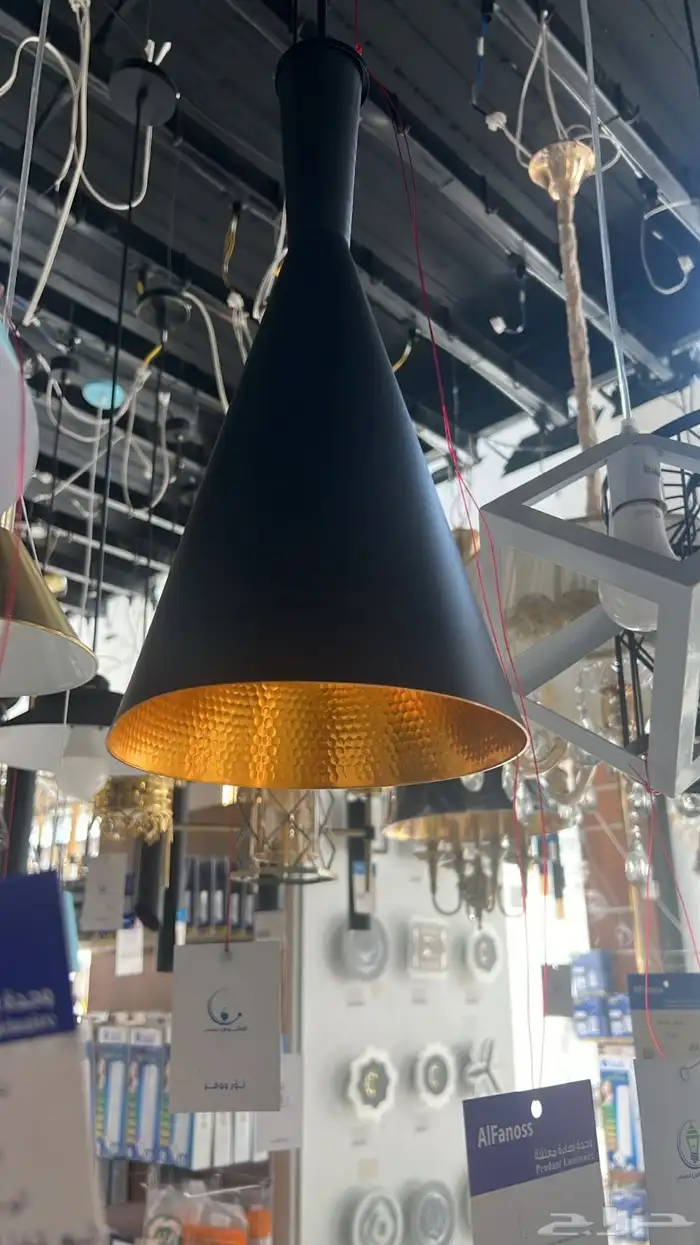 نجف ثريات 50