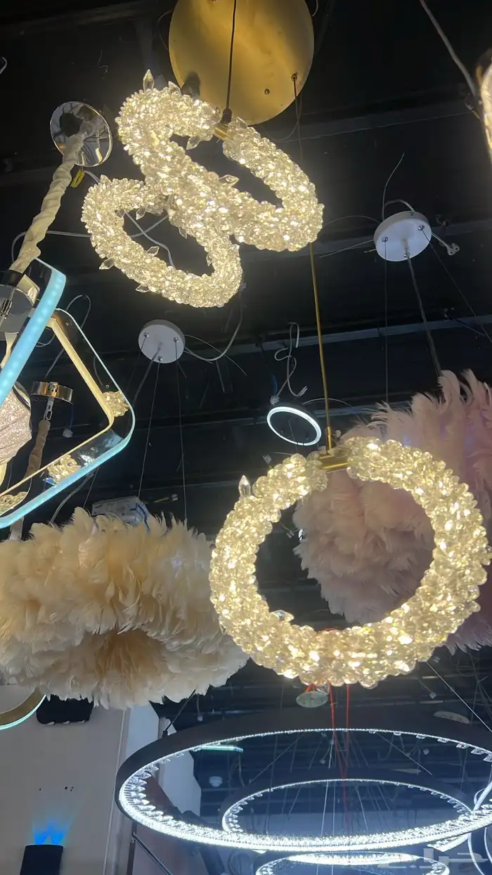 نجف ثريات 87