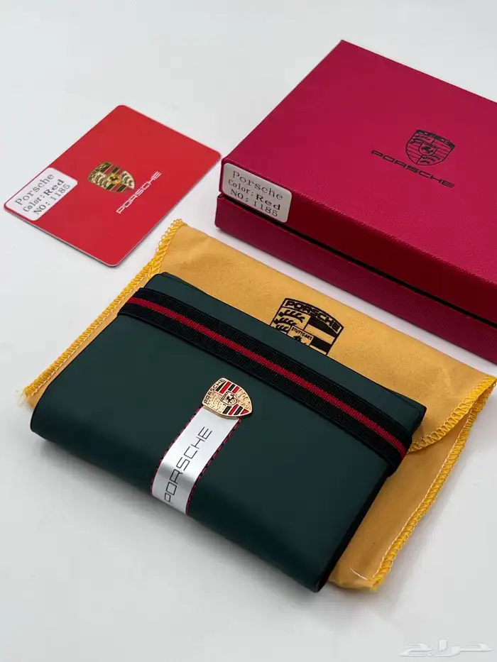 محافظ ماركات متنوعه 19