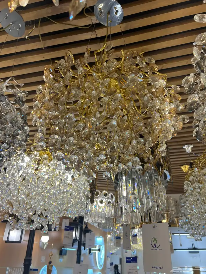 نجف ثريات 34