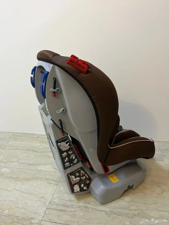 كرسي سيارة للأطفال 1