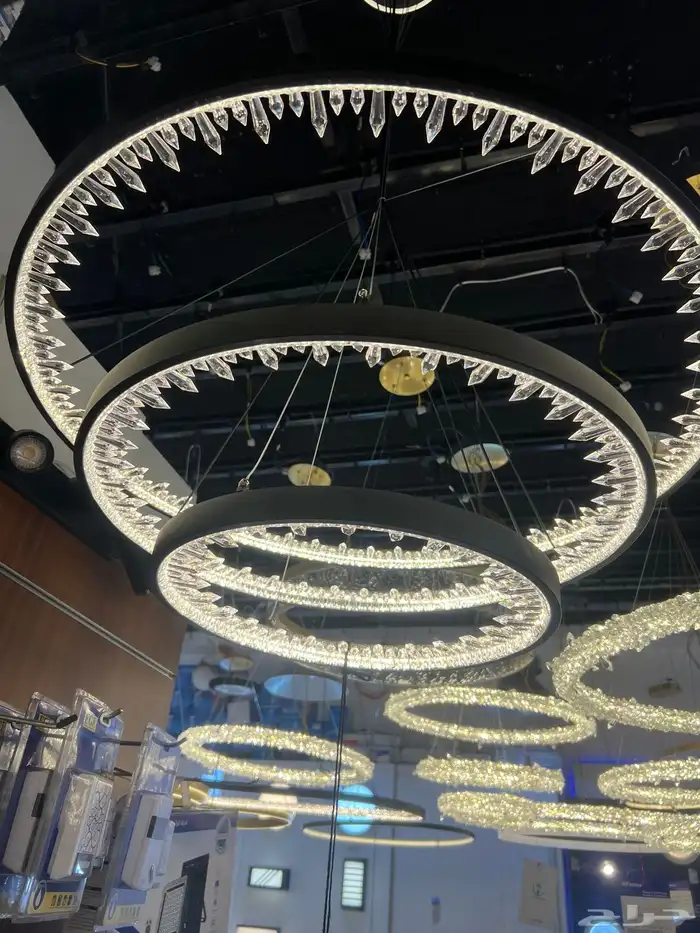 نجف ثريات 84