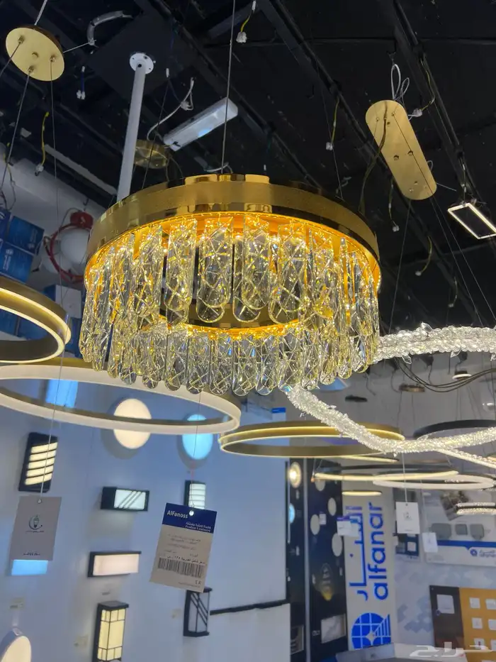 نجف ثريات 71