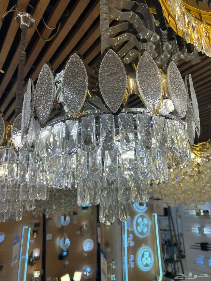 نجف ثريات 44