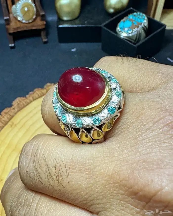 خاتم ياقوت مرصع بالتوباز 4
