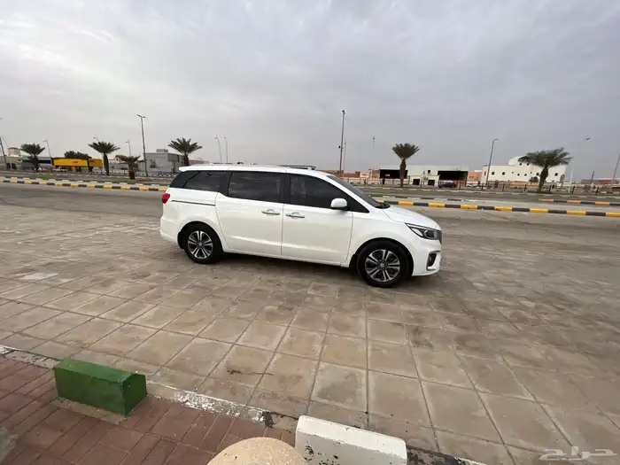للبيع كيا كرن ال 2020 ديزل 20