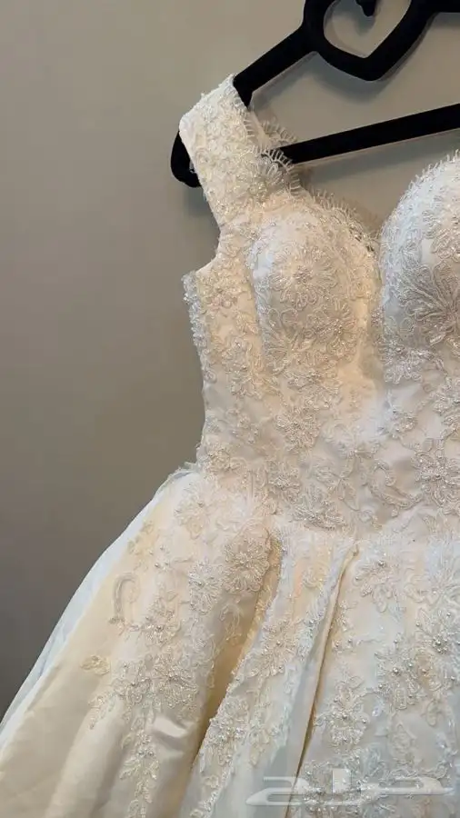 فساتين جميله أنيقه للبيع 0