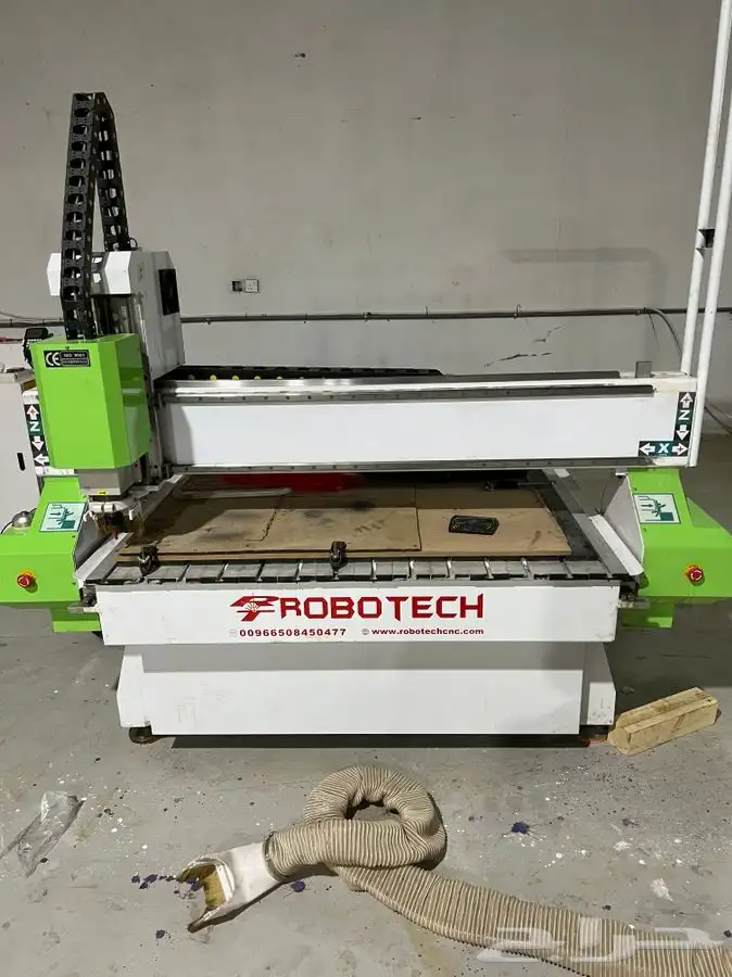 صيانة وبرمجة ماكينة راوتر سي ان سي 1