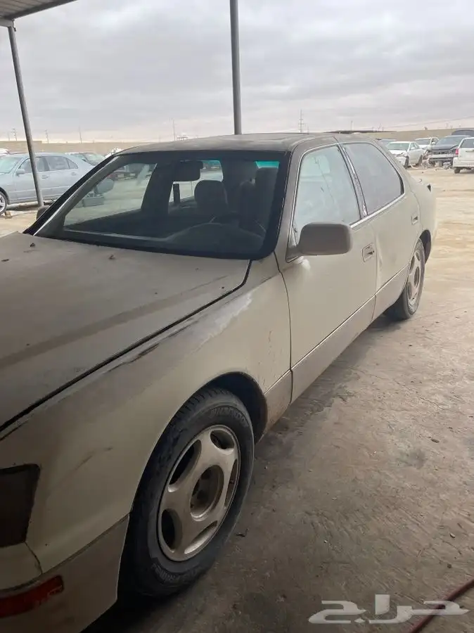 قطع غيار لكزس LS 400 موديل 96 1