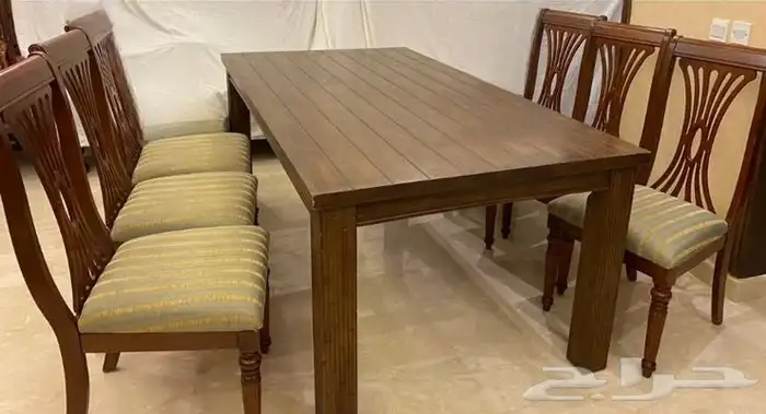 طاولة طعام فاخر مع الكراسي ( سهلة الفك و التركيب ) 2