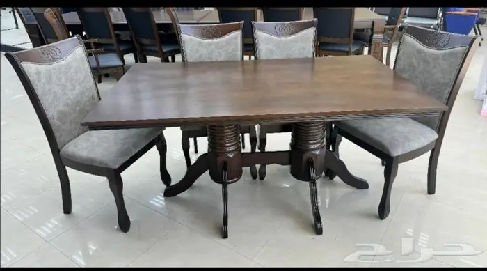 طاولات الطعام 5