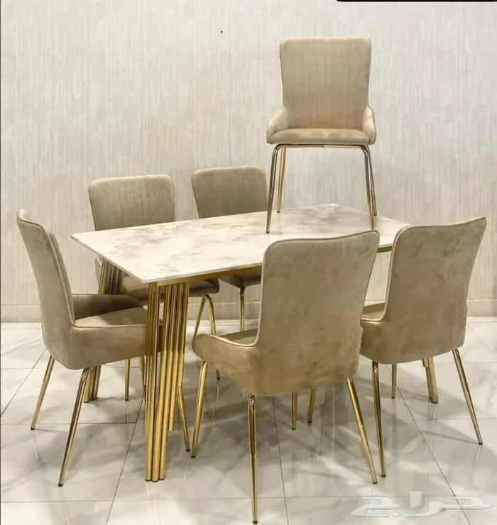 طاولات الطعام 15