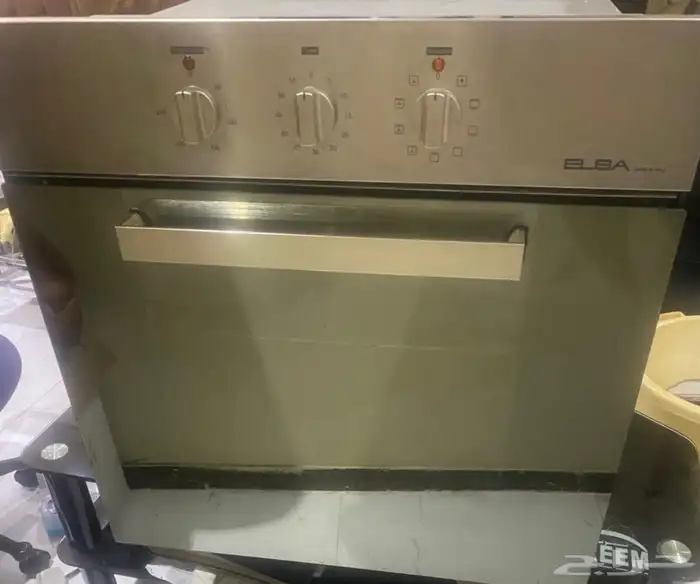 سطح وفرن الباء ايطالي للبيع 1