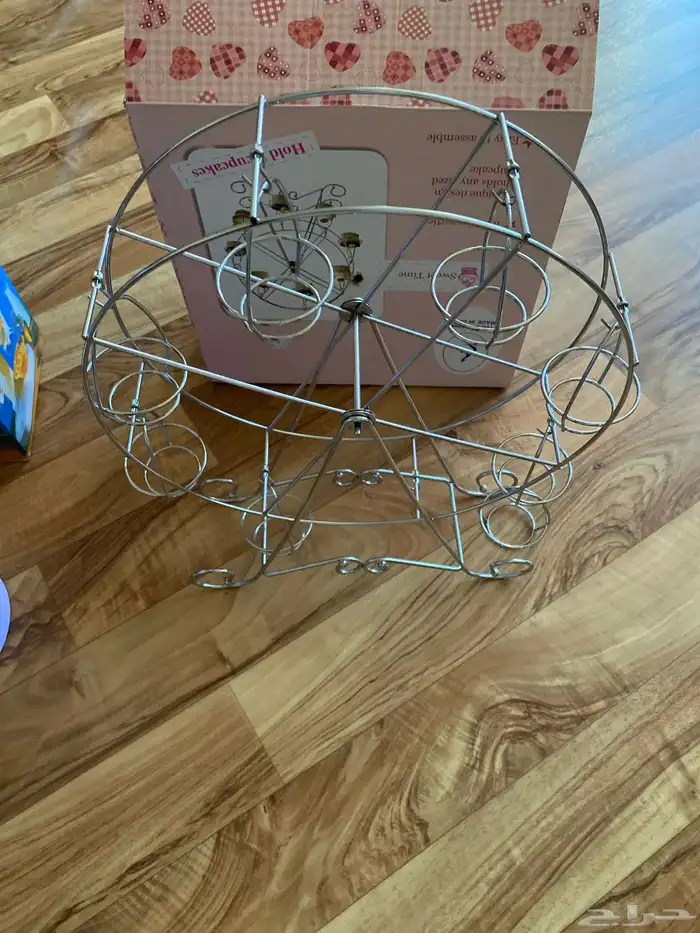 علاقه ملابس قابله لزياده الطول وحامل كبكيك وصنابير الكورن ف 2