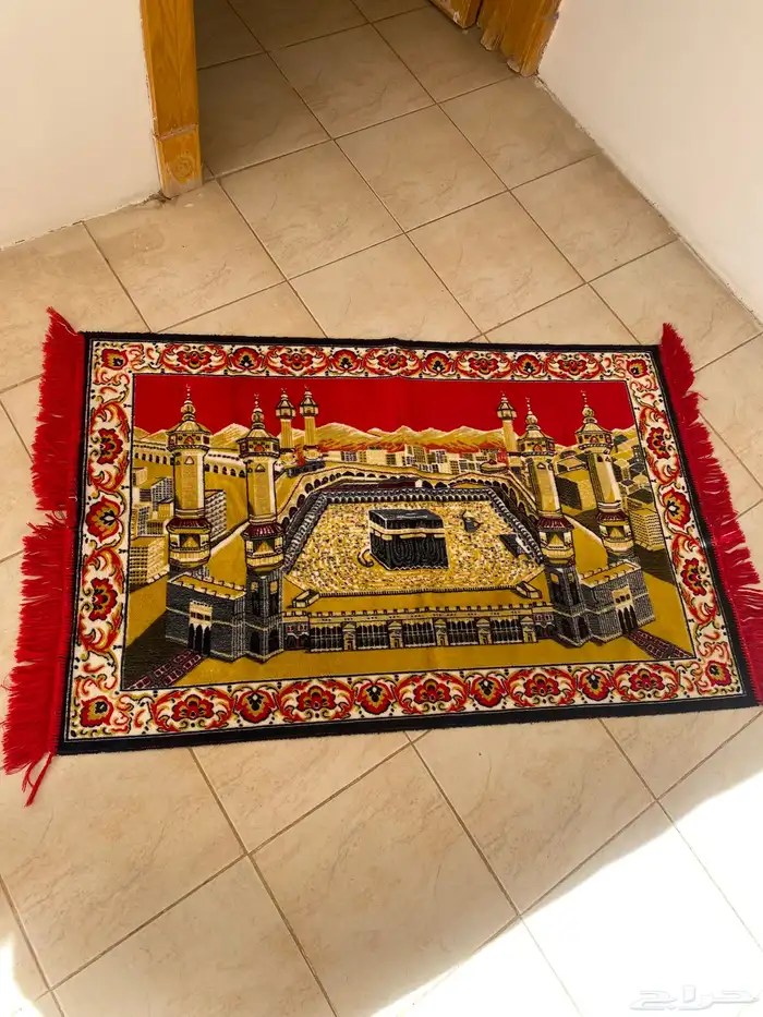 سجادات جدارية تراثية . 3