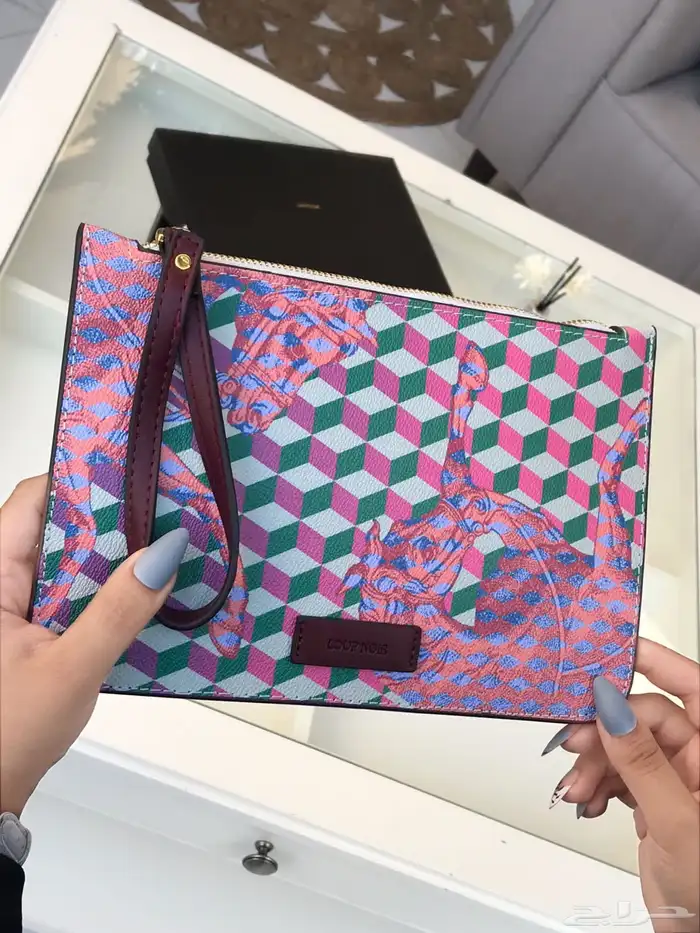 باوتشات لوب نوير توب كوالتي 19