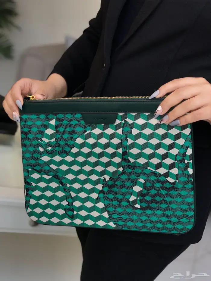 باوتشات لوب نوير توب كوالتي 10