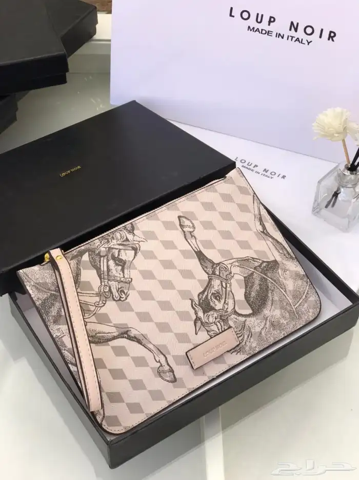 باوتشات لوب نوير توب كوالتي 14