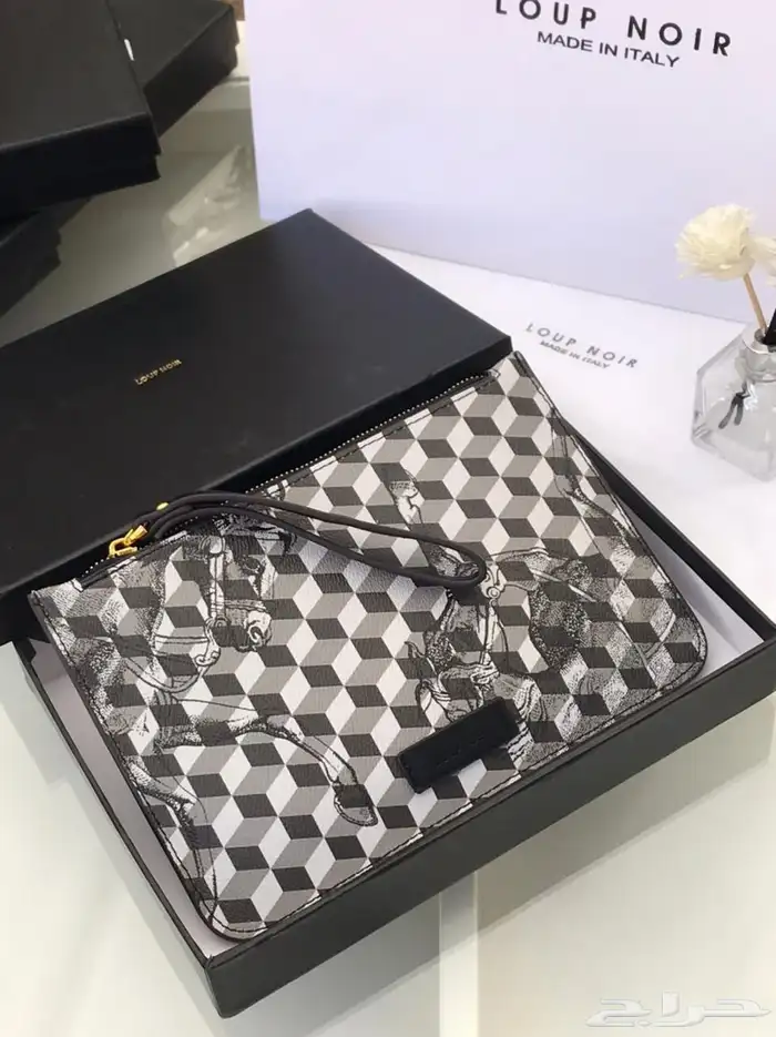 باوتشات لوب نوير توب كوالتي 24