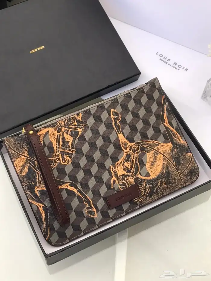 باوتشات لوب نوير توب كوالتي 40