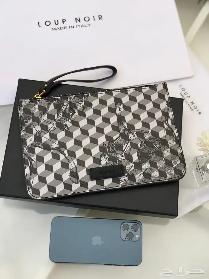 باوتشات لوب نوير توب كوالتي 42