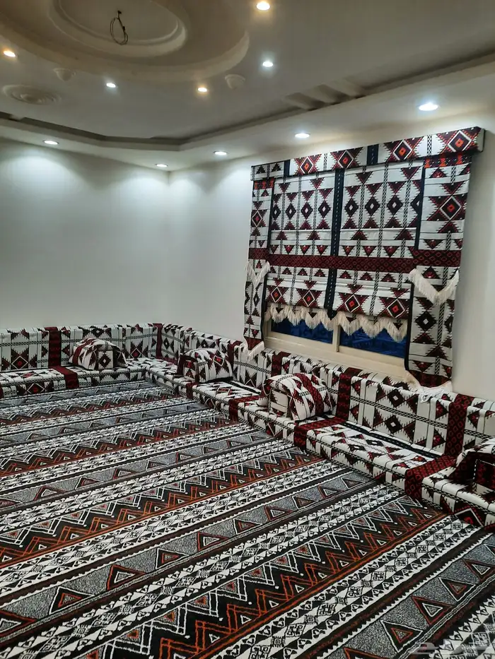 تفصيل سقف قرميد مع تلبيس قماش ومجالس عربيه 4