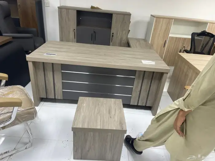 مكاتب مدير مكاتب طقم مكتب ابيض مكاتب جلد فخم جديد 11