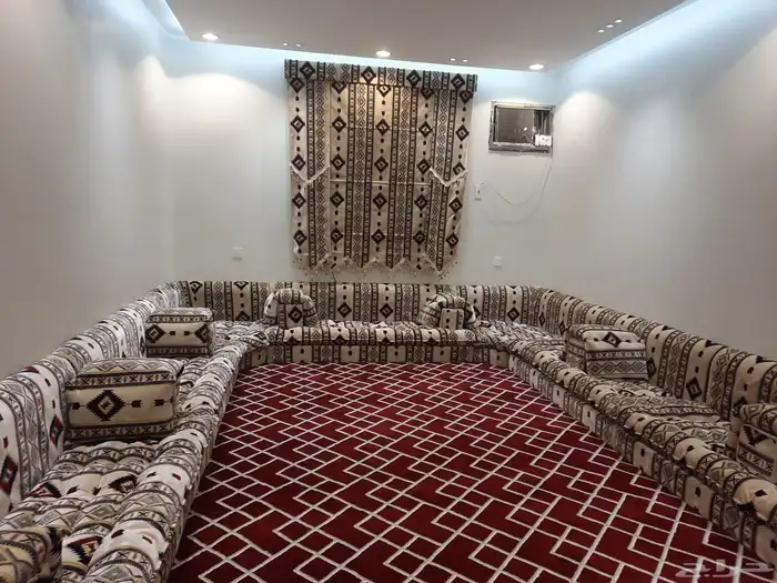 تفصيل سقف قرميد مع تلبيس قماش ومجالس عربيه 1