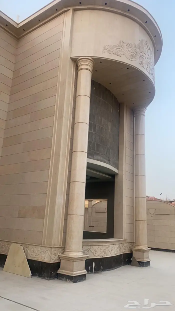 اشراف على المباني في الدوادمي 14