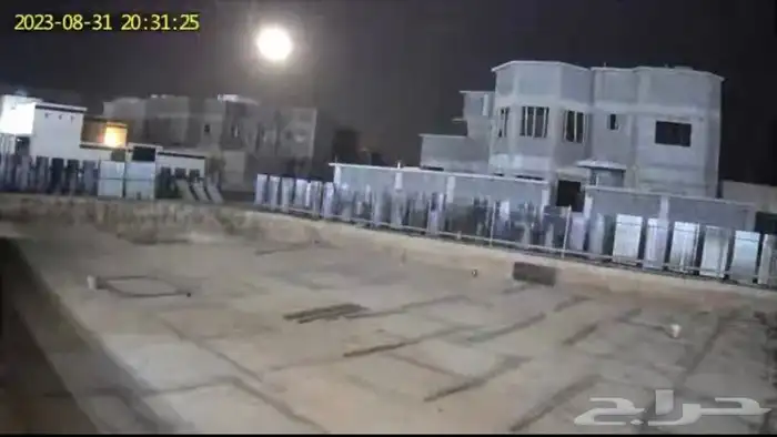 كامرا للمراقبة بالطاقة الشمسيه 0
