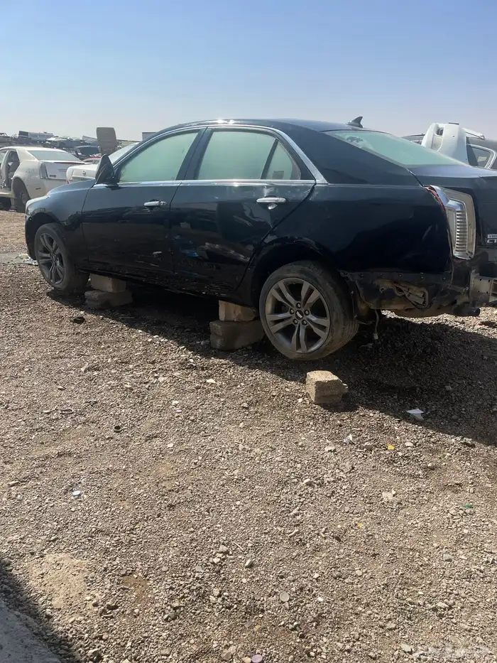كاديلاك CTS سلندر 6 حجم المكينه 3.6 2