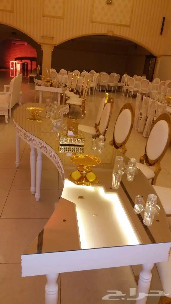 تاجير كنب 3