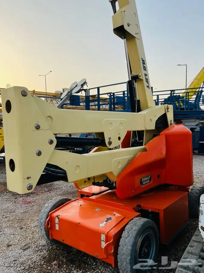 مان لفت كهرباء للأيجار 1