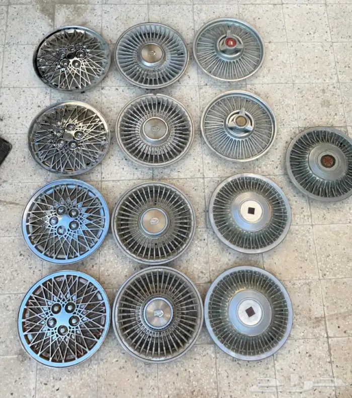 قطع كرسيدا 84-88 معظمها جديدة وأصليه 3