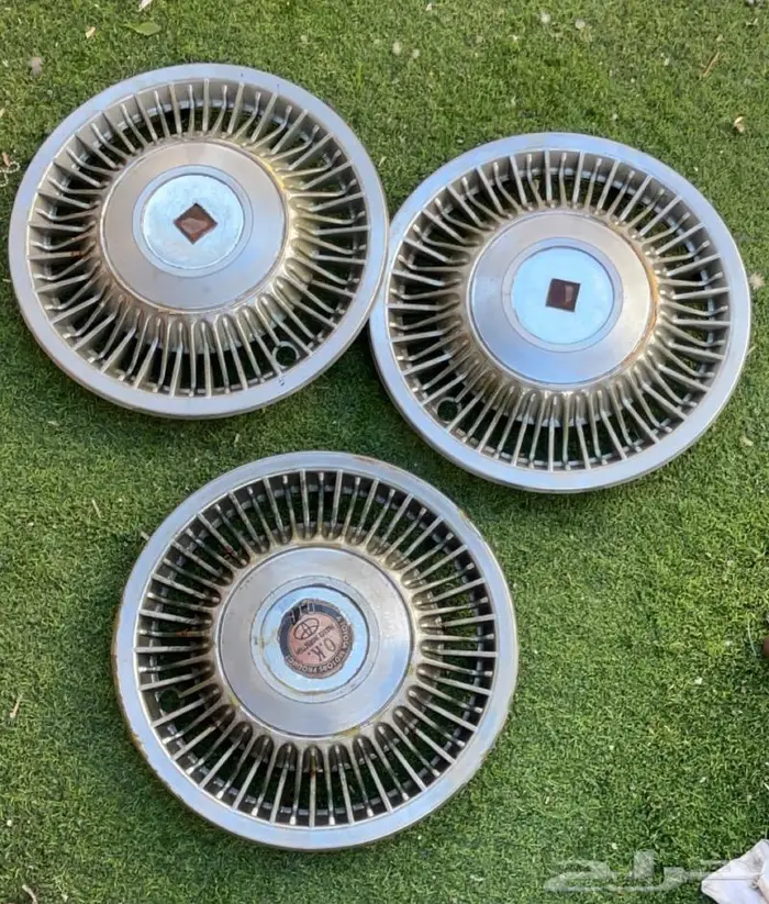 قطع كرسيدا 84-88 معظمها جديدة وأصليه 9