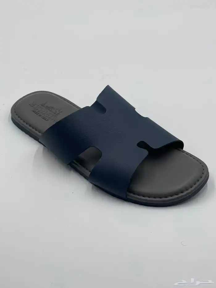 تميز ب حذاء هرمز ب ارضيه مريحه 2