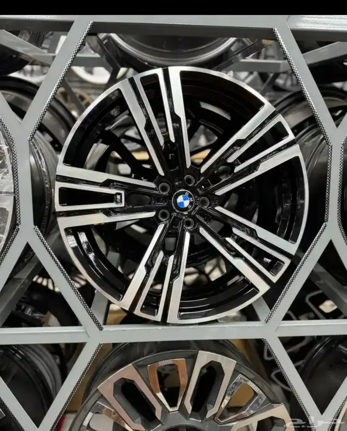 جنوط بي ام دبليو الفئة 7 موديل 2024 8