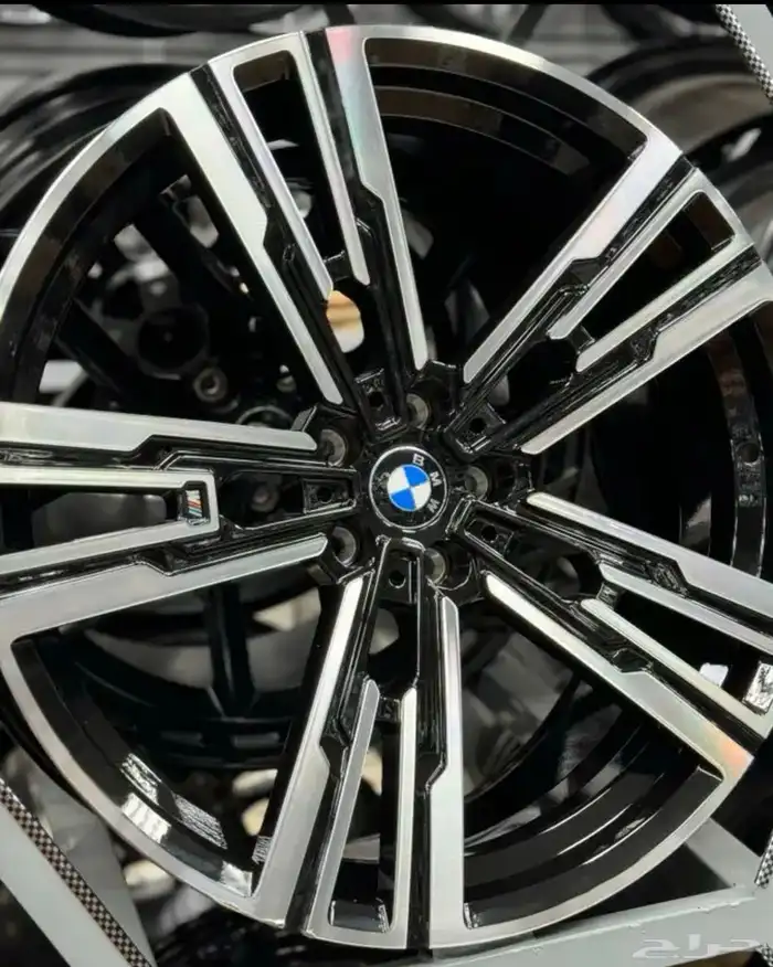 جنوط بي ام دبليو الفئة 7 موديل 2024 15