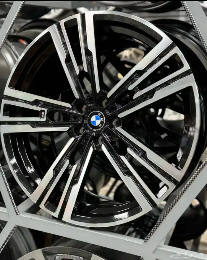 جنوط بي ام دبليو الفئة 7 موديل 2024 5