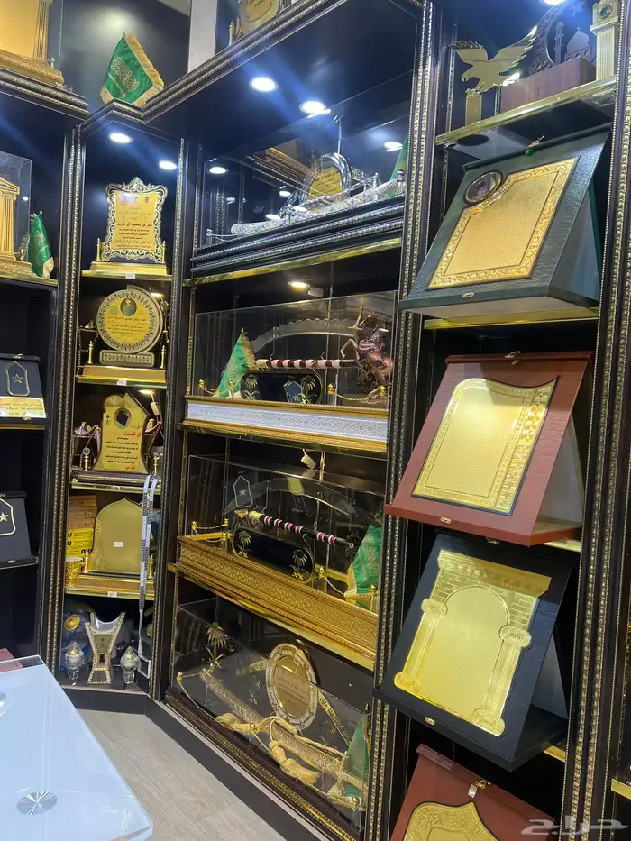 هدايا رجاليه محل هدايا محل سيوف هدايا دروع هدايا سيوف 2