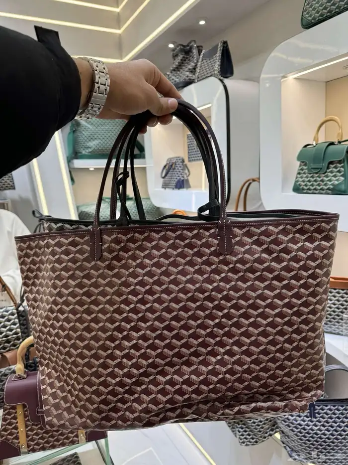 شنط كوبي ماستر GOYARD 12