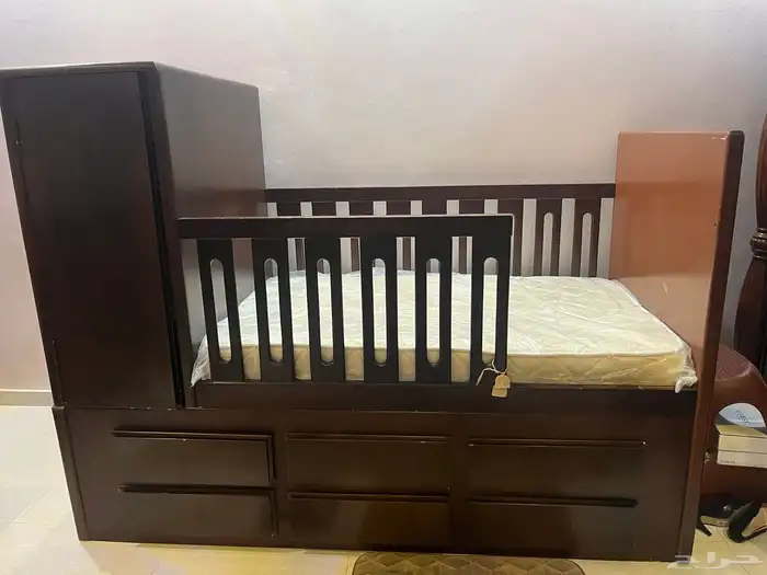 سرير (خشب ) 1