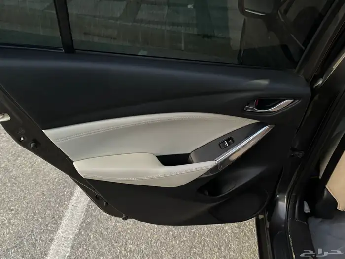 للبيع - مازدا 6 موديل 2018 - فل كامل 15