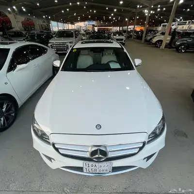مرسيدس E300 موديل 2017 وارد امريكي حاله الوكاله 3