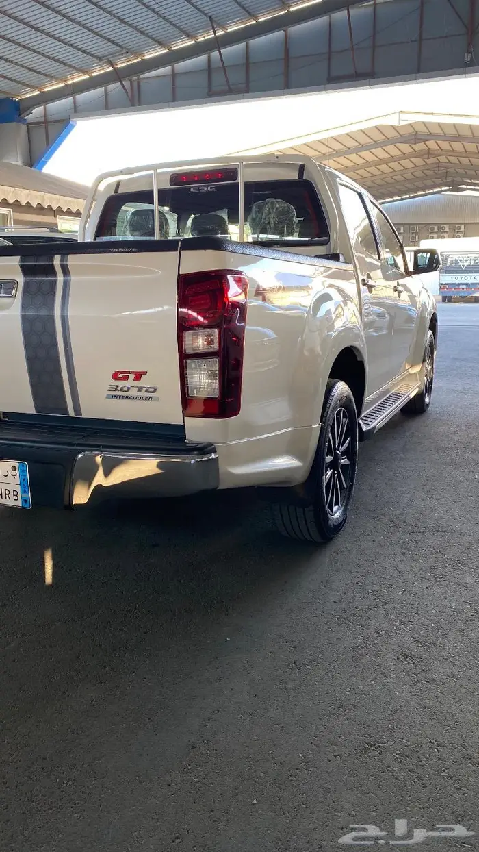 ايسوزو 2020 ( دبل ديزل) GT فل كامل باخشب 4