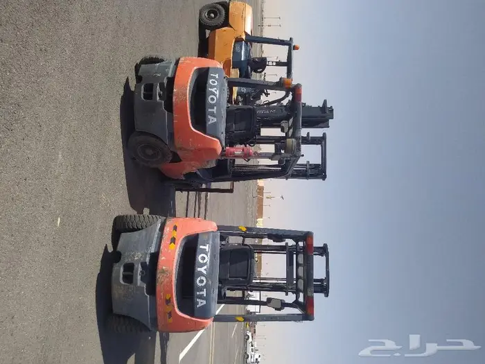 رافعات شوكية فوركلفت وكرينات للايجار forklift telehandler 2