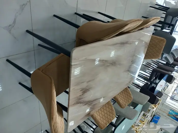 طاولات طعام عروض 3