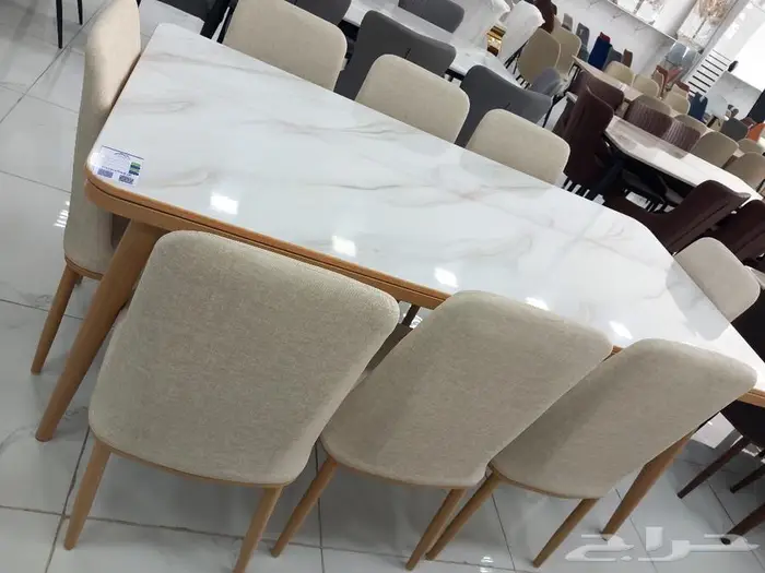 طاولات طعام عروض 15